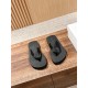 The row slippers