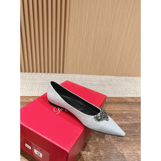 RV high heels