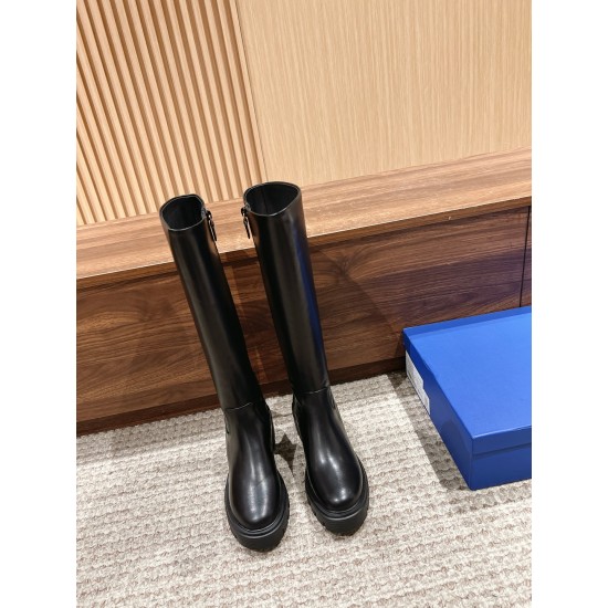 Stuart Weitzman boot