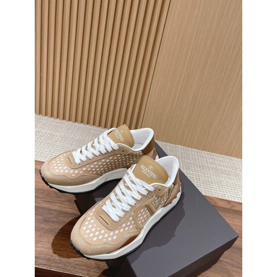 Runner  shoe