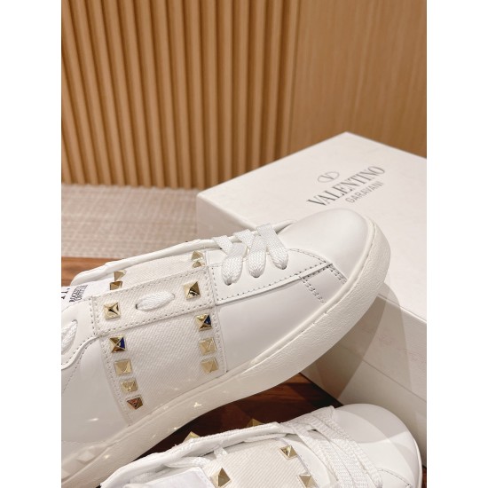 Sneakers White Shoes