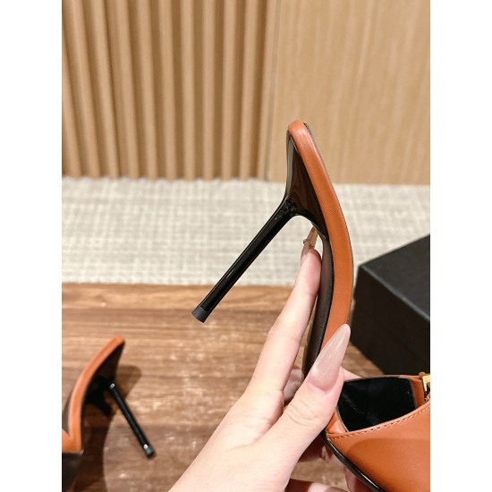 Saint Laurent Sandals