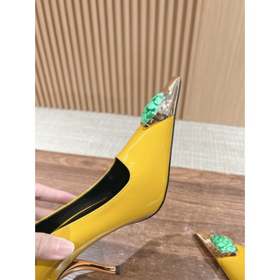 Saint Laurent High Heels