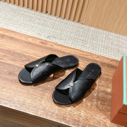 loro piana  slippers