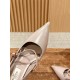 high-heeled shoes