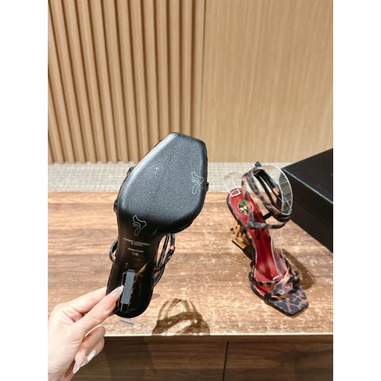 Saint Laurent Sandals