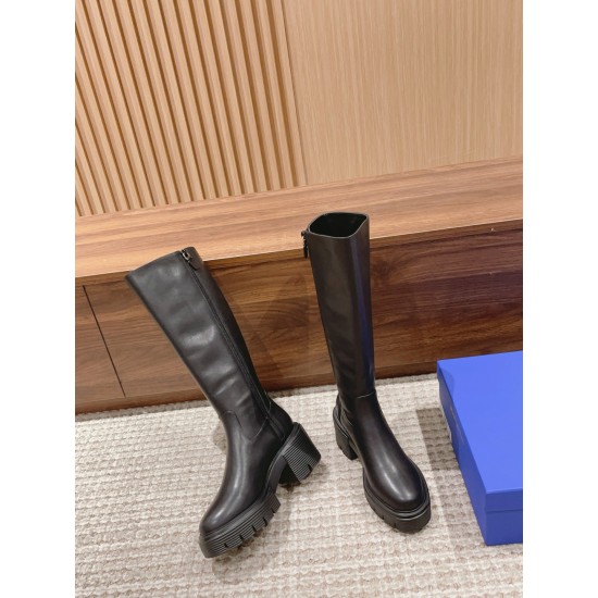 Stuart Weitzman boot