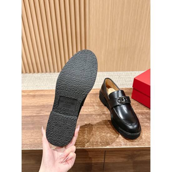Loafers 