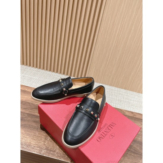 Casual Shoes 