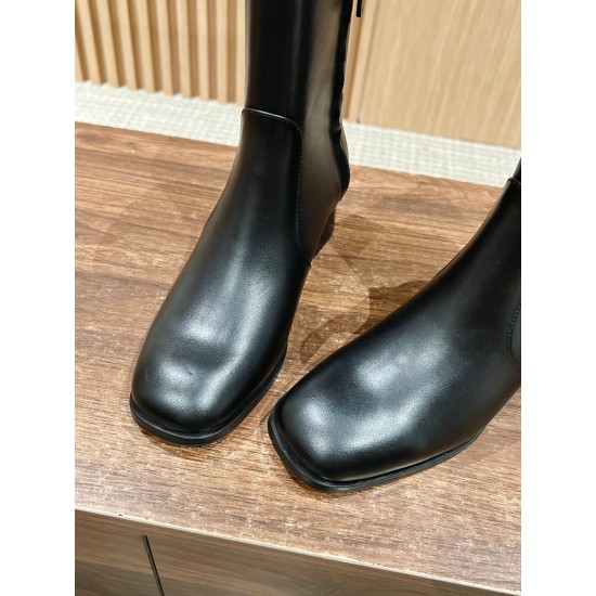 Stuart Weitzman boot