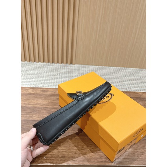 Tods Loafers Bean Shoes