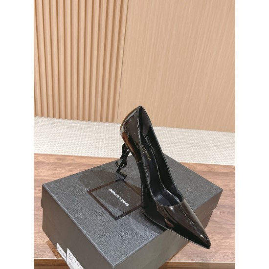 Saint Laurent heels