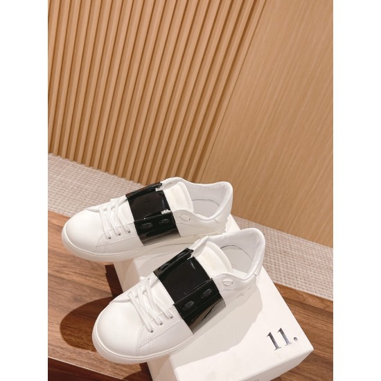 Sneakers White Shoes