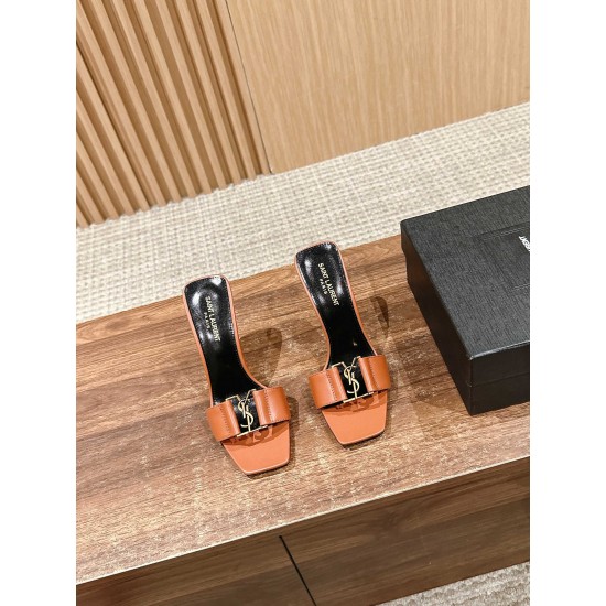 Saint Laurent Sandals