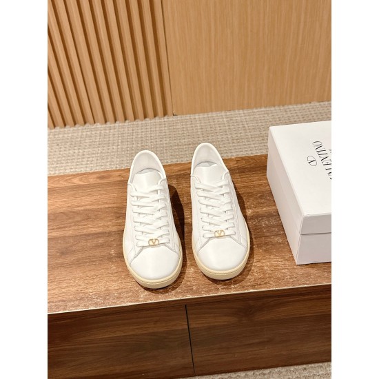 Sneakers White Shoes