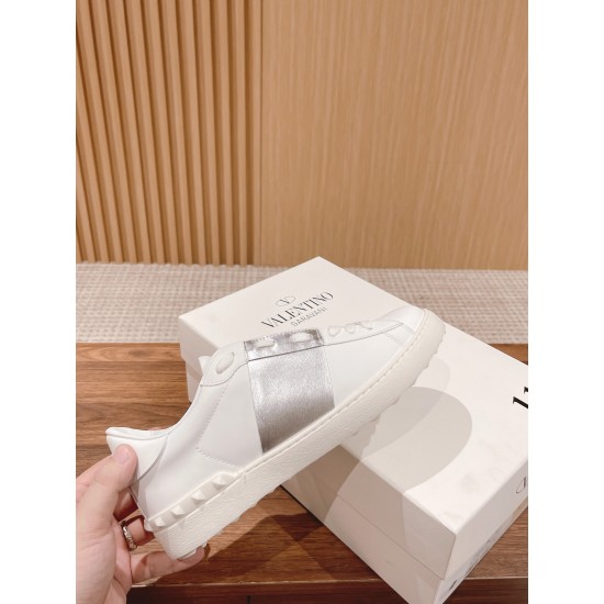 Sneakers White Shoes