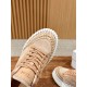  white sneakers 