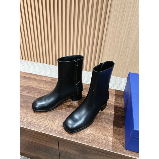 Stuart Weitzman boot