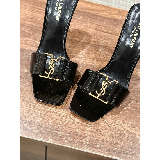 Saint Laurent Sandals
