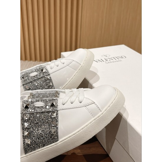 Sneakers White Shoes