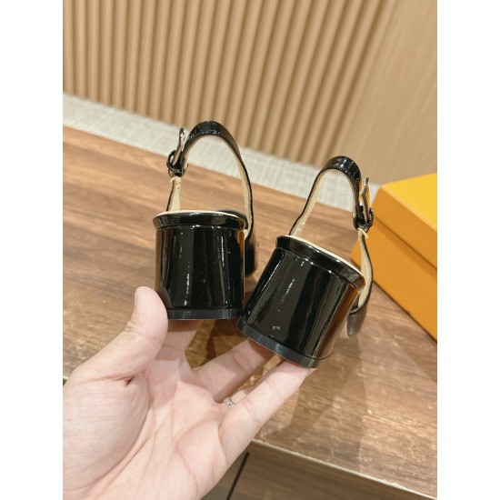 Tods Sandals