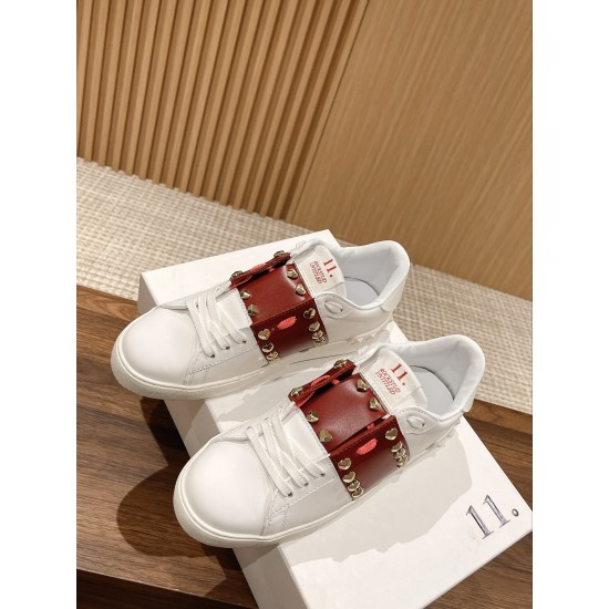 Sneakers White Shoes
