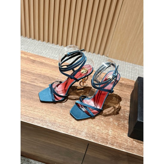 Saint Laurent Sandals