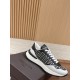 Runner  shoe