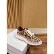  white sneakers 