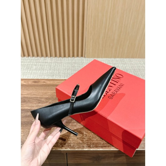 high-heeled shoes