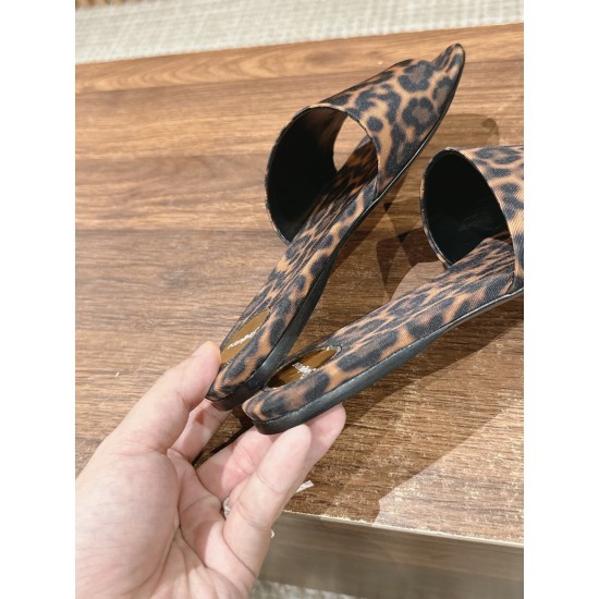 Saint Laurent slippers