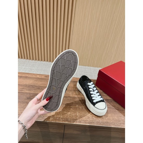 Casual Shoes 