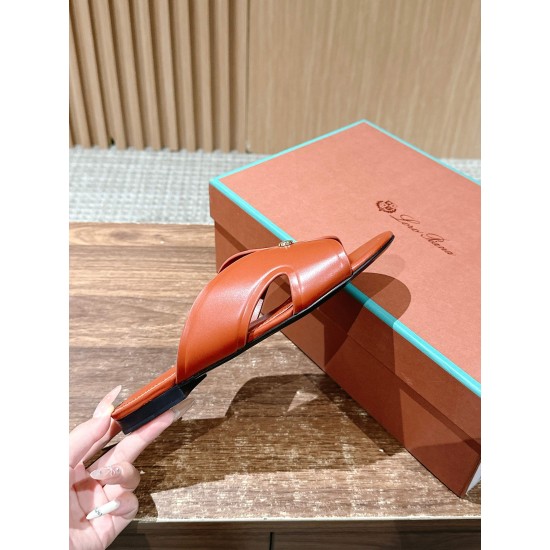 loro piana  slippers
