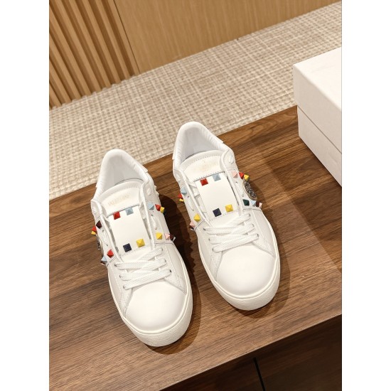 Sneakers White Shoes