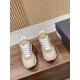 Runner  shoe
