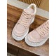  white sneakers 