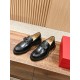 Loafers 