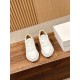  white sneakers 