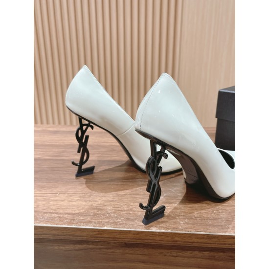Saint Laurent heels