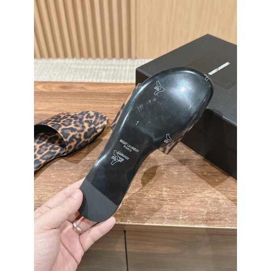 Saint Laurent slippers