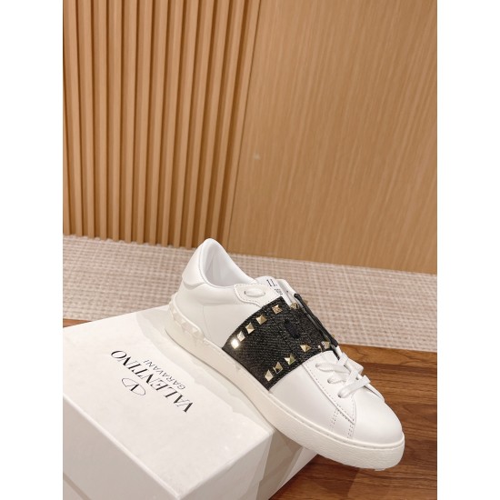 Sneakers White Shoes