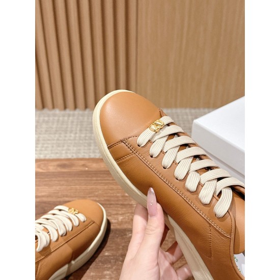 Sneakers White Shoes