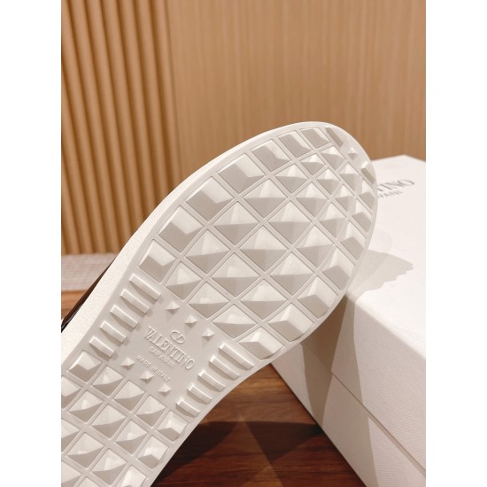 Sneakers White Shoes
