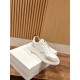  white sneakers 