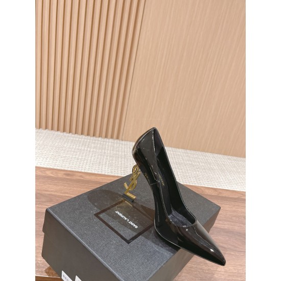 Saint Laurent heels