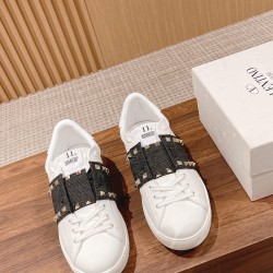 Sneakers White Shoes