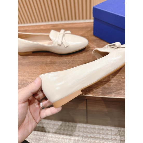 Stuart Weitzman sandals