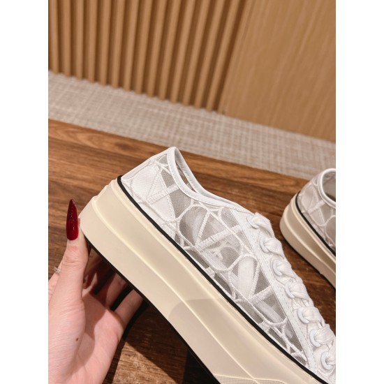 Casual Shoes 