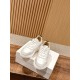  white sneakers 