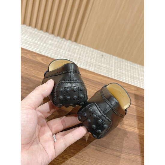 Tods sneakers and casual shoes